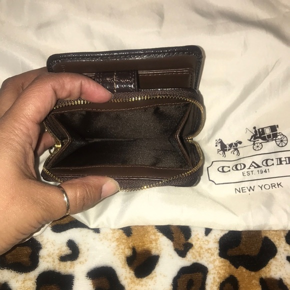 Coach Tote w/ Wallet - Picture 12 of 16